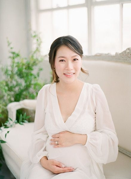 White Poet Sleeve Robe